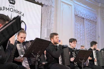 РОССИЯ: образы трех столетий
