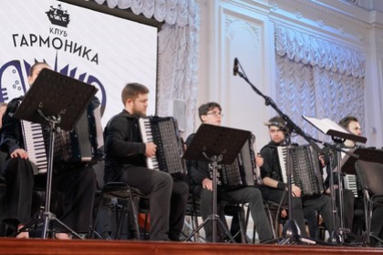 РОССИЯ: образы трех столетий